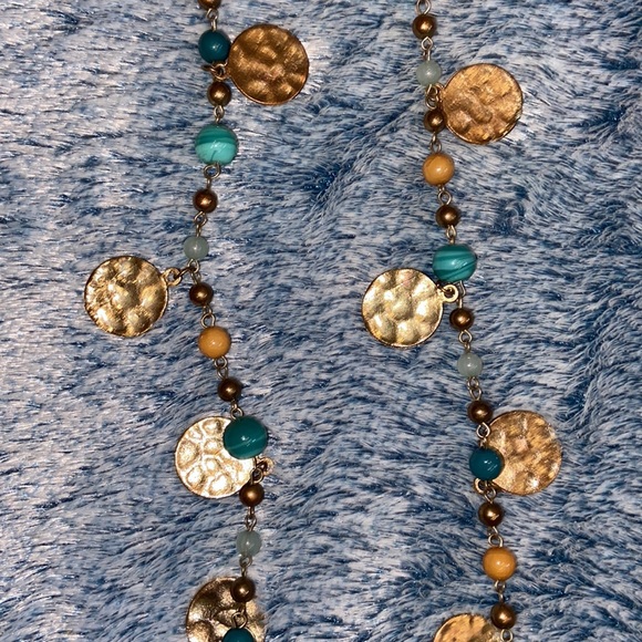 Necklace - Picture 2 of 3